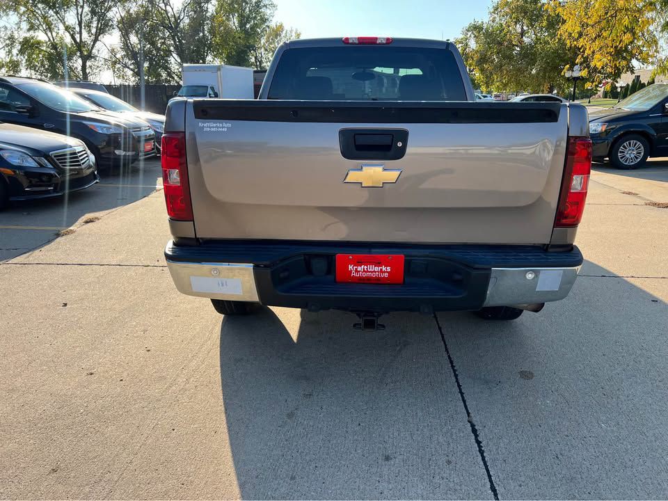 2011 Chevrolet Silverado 1500 Image 5
