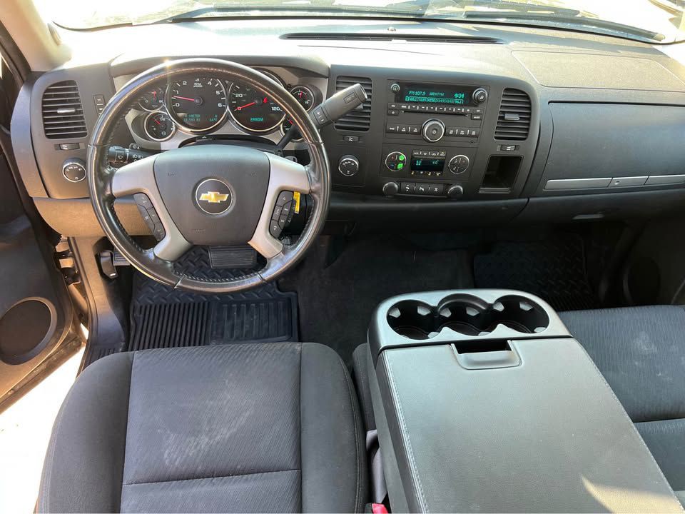 2011 Chevrolet Silverado 1500 Image 7