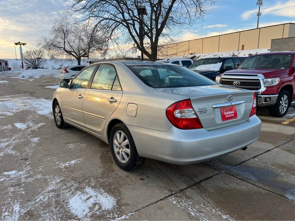2003 Toyota Camry Image 6