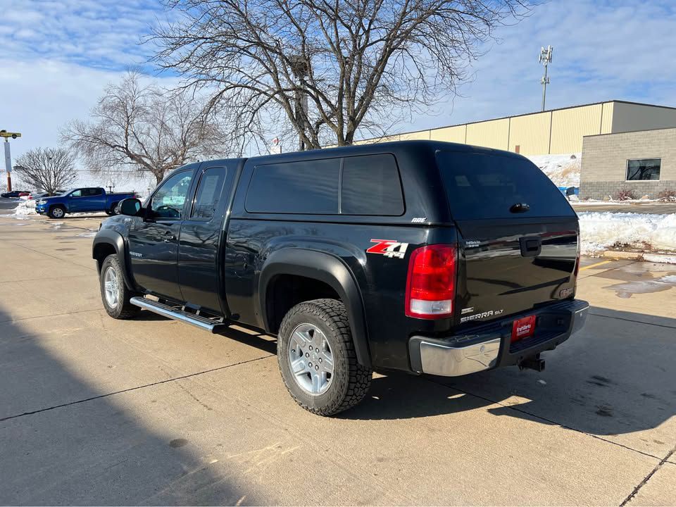 2011 GMC Sierra Image 6
