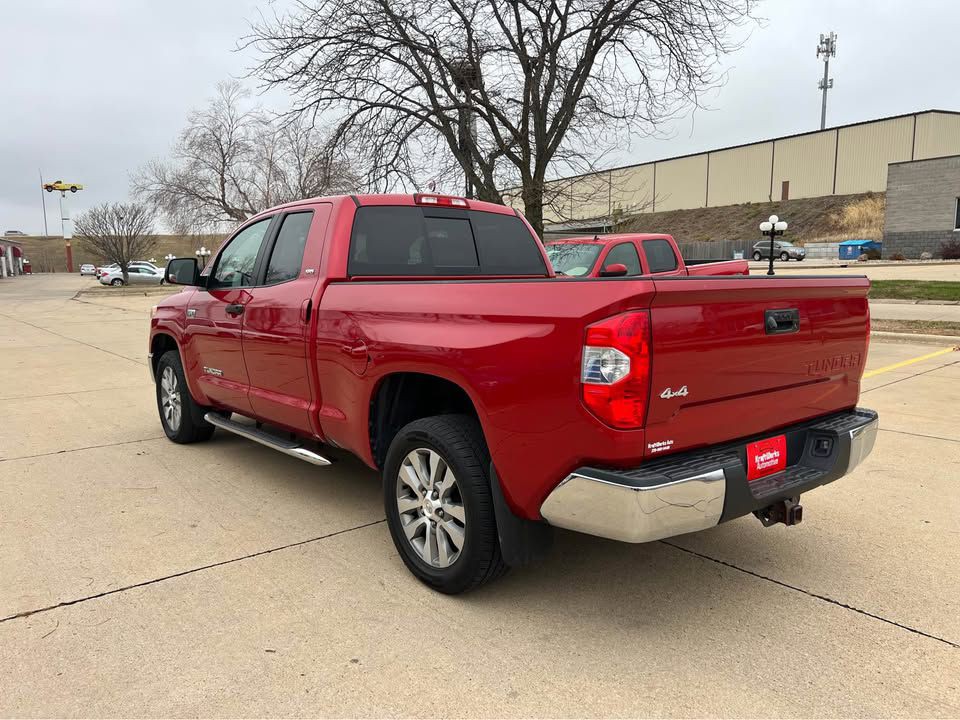 2015 Toyota Tundra Image 6