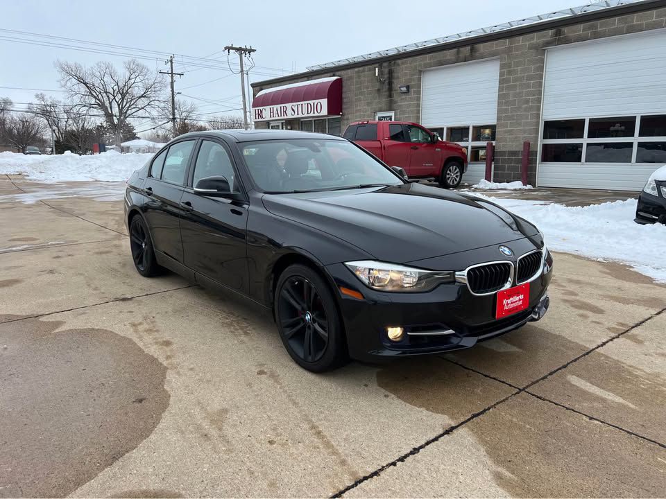 2014 BMW 3 Series Image 3