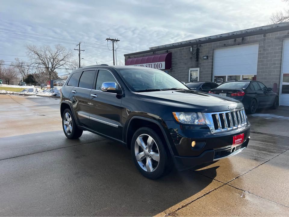 2012 Jeep Grand Cherokee Image 3