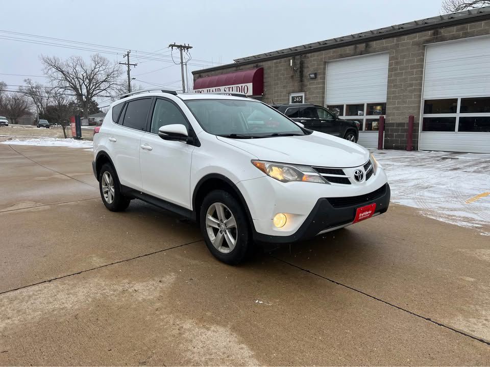 2014 Toyota Rav4 Image 3
