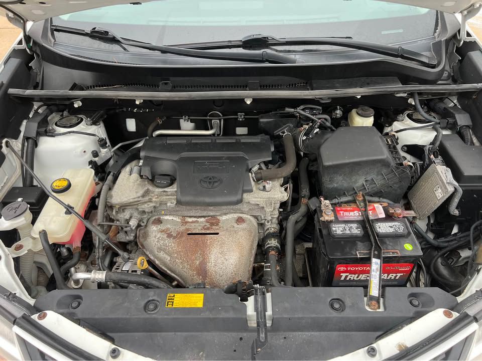 2014 Toyota Rav4 Image 10