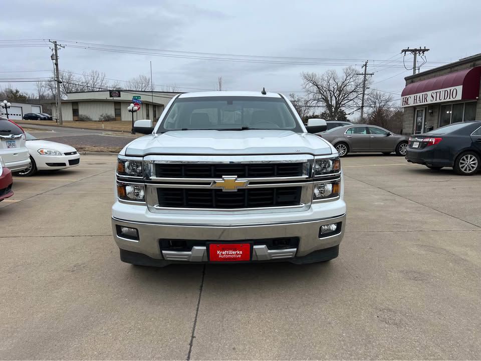 2015 Chevrolet Silverado 1500 Image 2