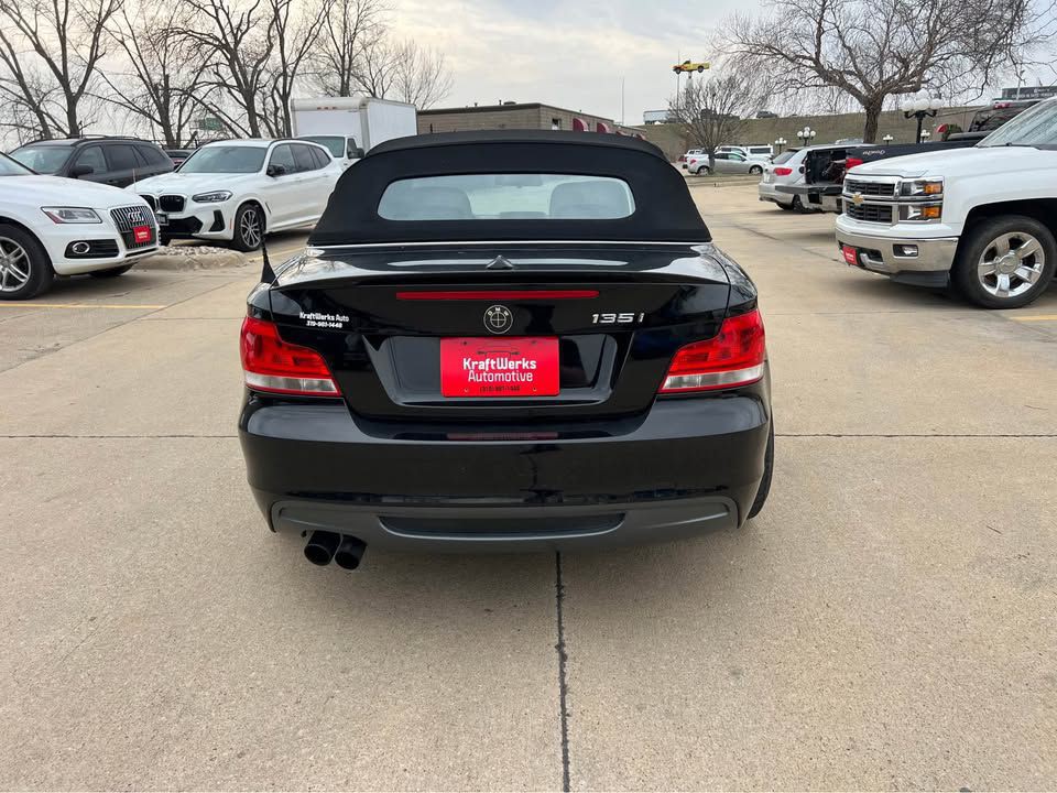 2012 BMW 1 Series Image 6