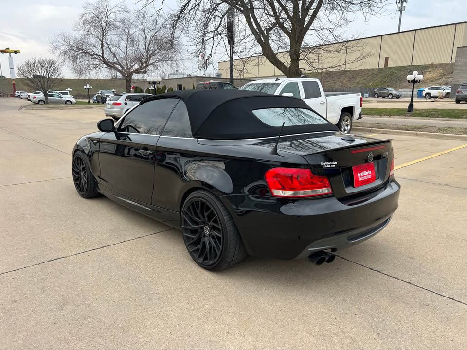 2012 BMW 1 Series Image 7