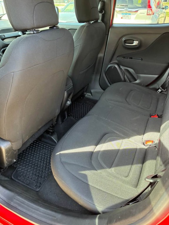 2019 Jeep Renegade Image 9