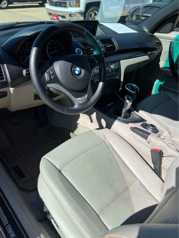 2013 BMW 1 Series Image 9