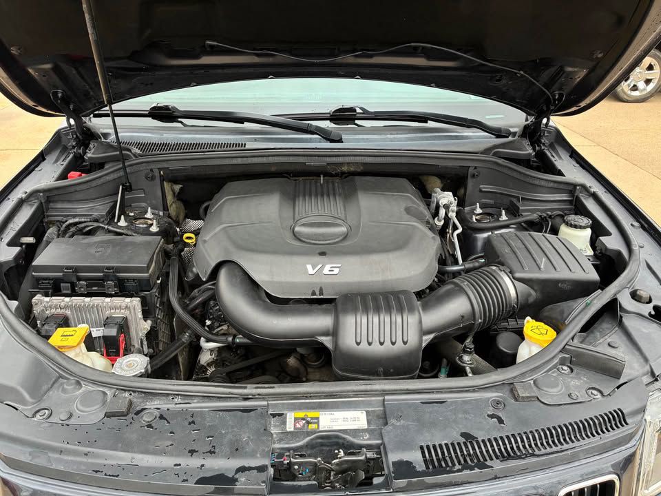 2014 Jeep Grand Cherokee Image 11