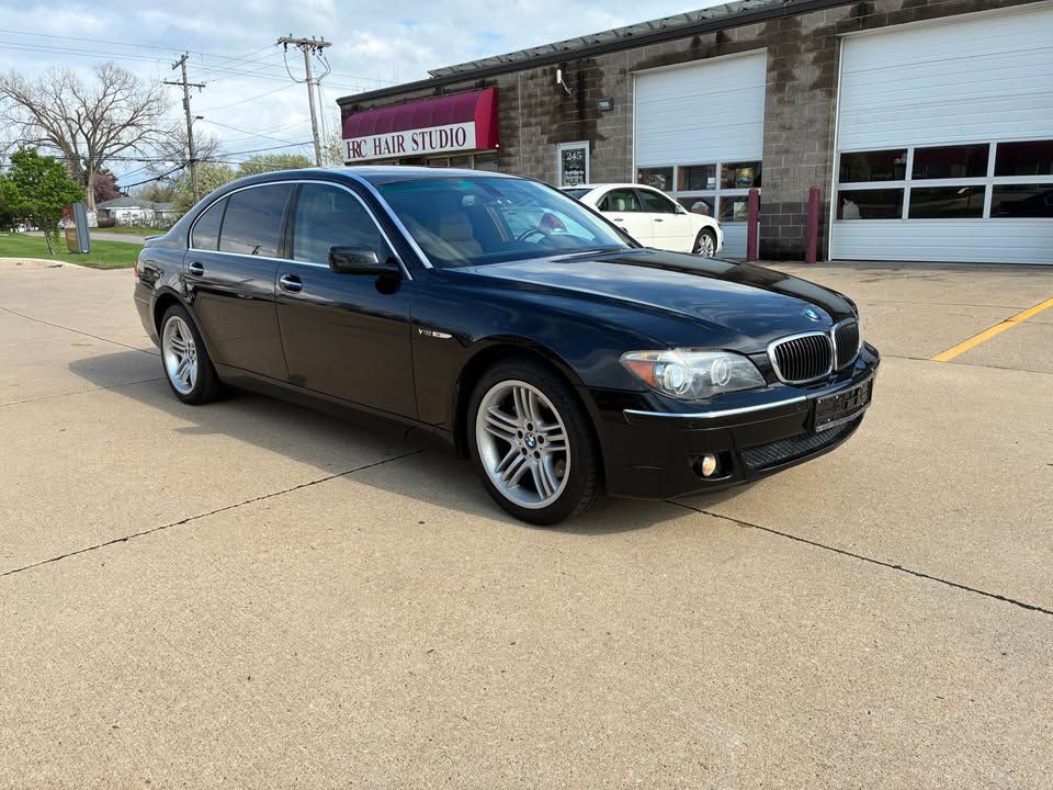 2008 BMW 7 Series Image 3