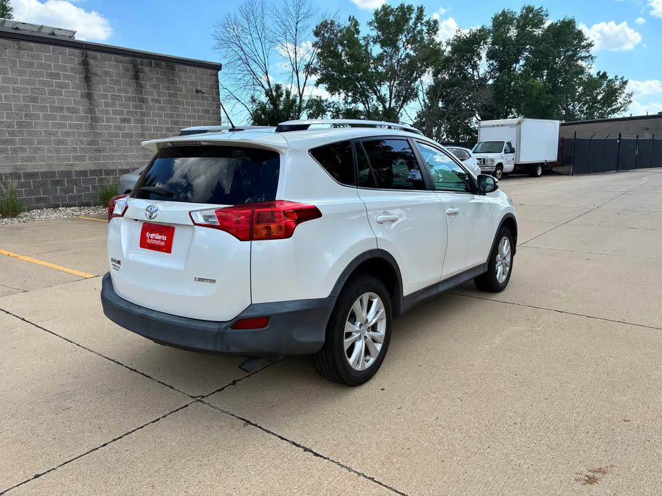 2014 Toyota Rav4 Image 4