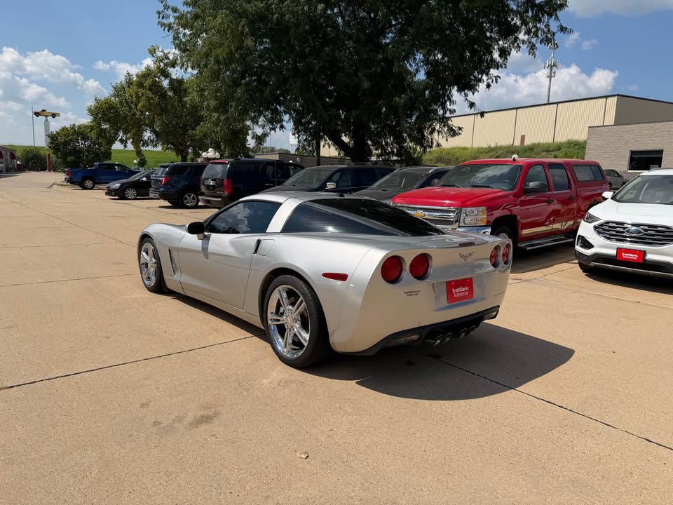 2005 Chevrolet Corvette Image 6