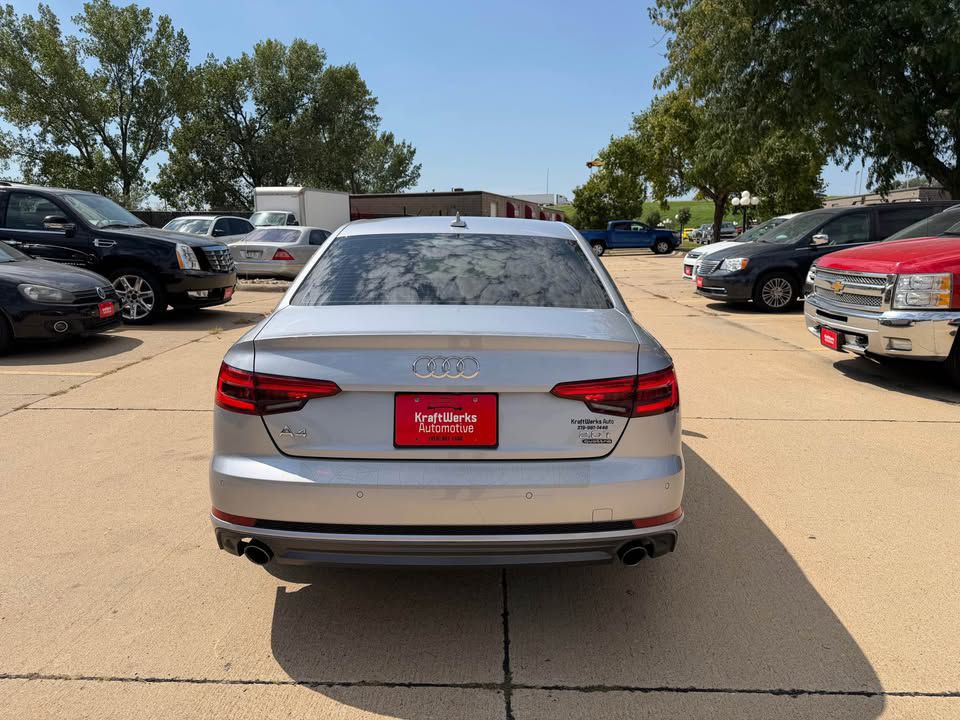 2017 Audi A4 Image 5