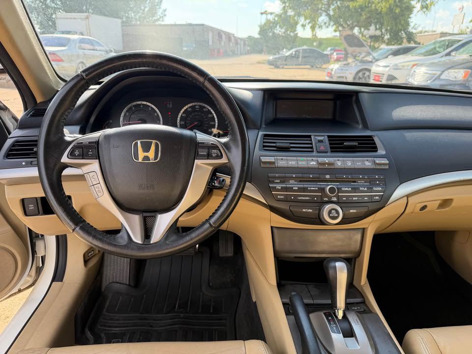 2010 Honda Accord Image 7
