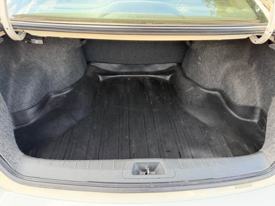 2010 Honda Accord Image 10