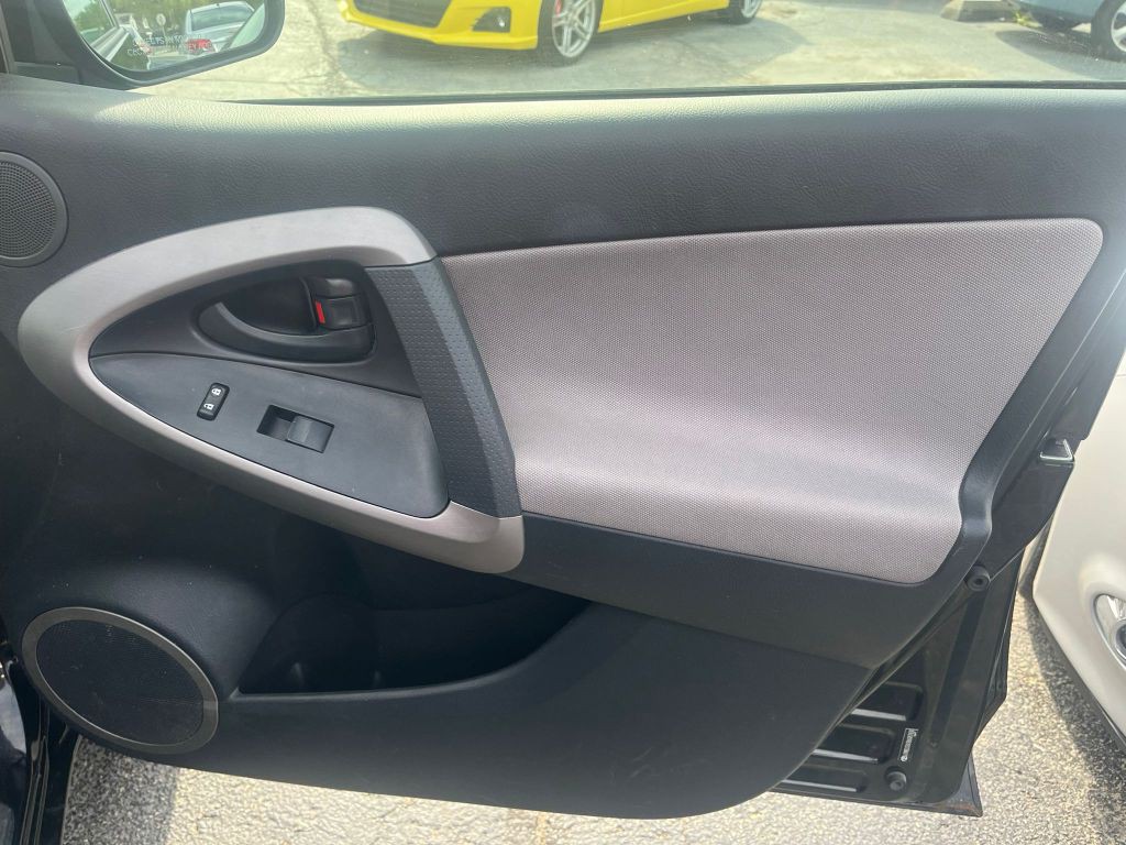 2008 Toyota Rav4 Image 9
