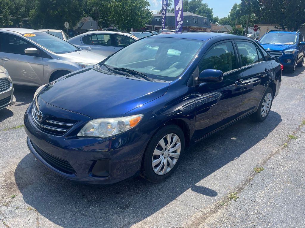 2013 Toyota Corolla Image 3