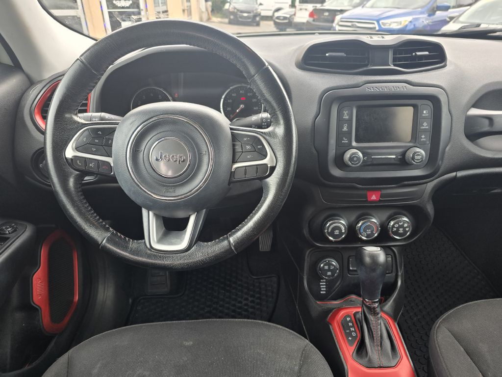 2016 Jeep Renegade Image 8