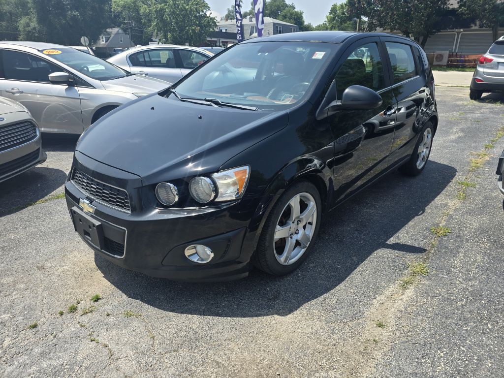 2012 Chevrolet Sonic Image 3