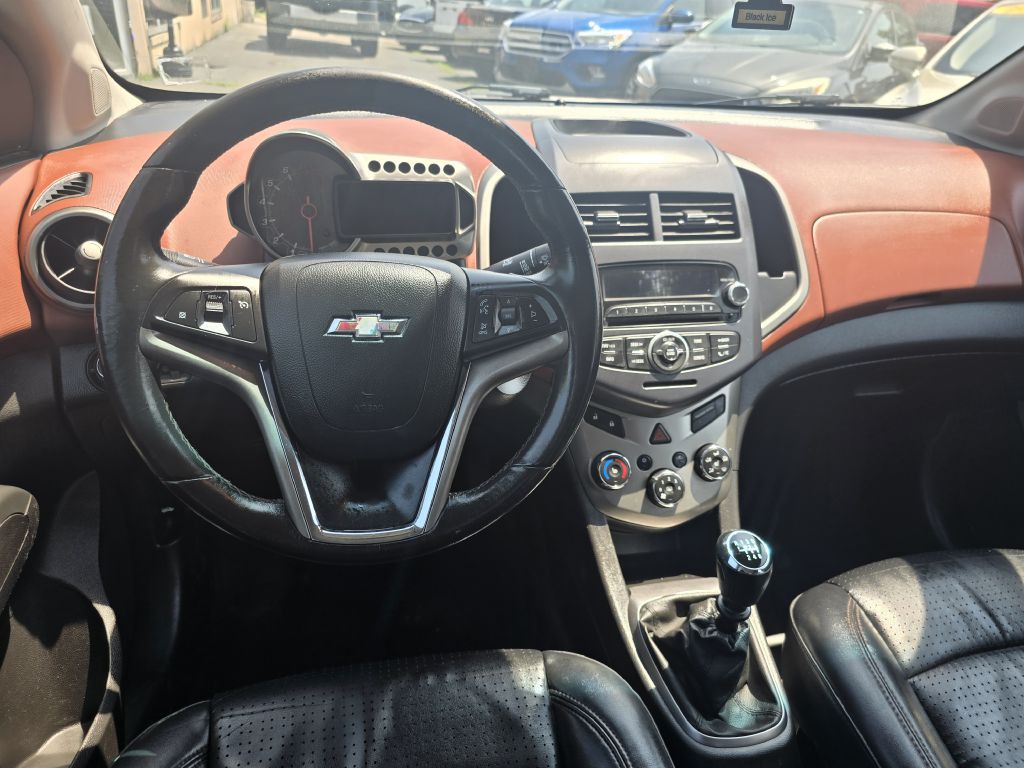 2012 Chevrolet Sonic Image 7