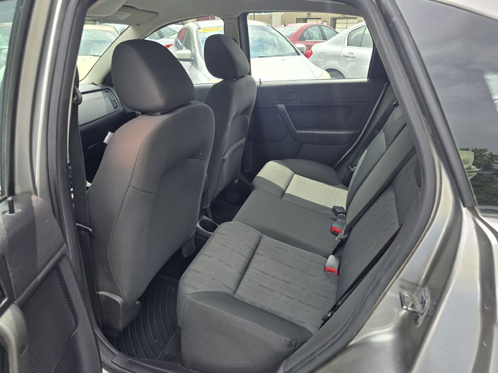 2008 Ford Focus Image 11