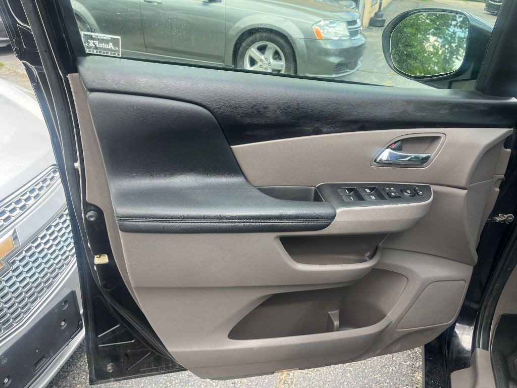2014 Honda Odyssey Image 6