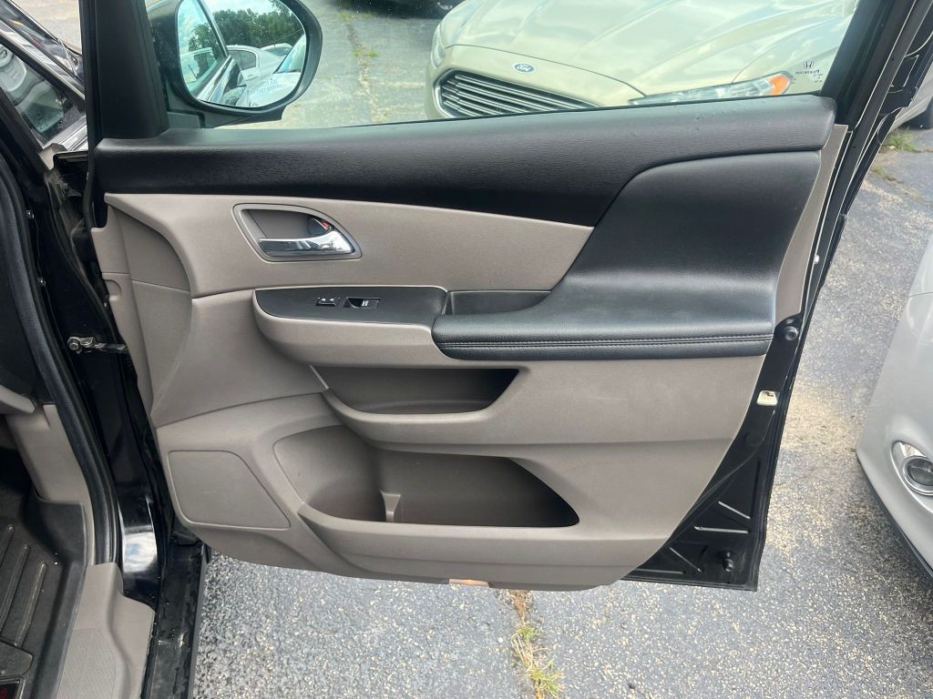 2014 Honda Odyssey Image 11