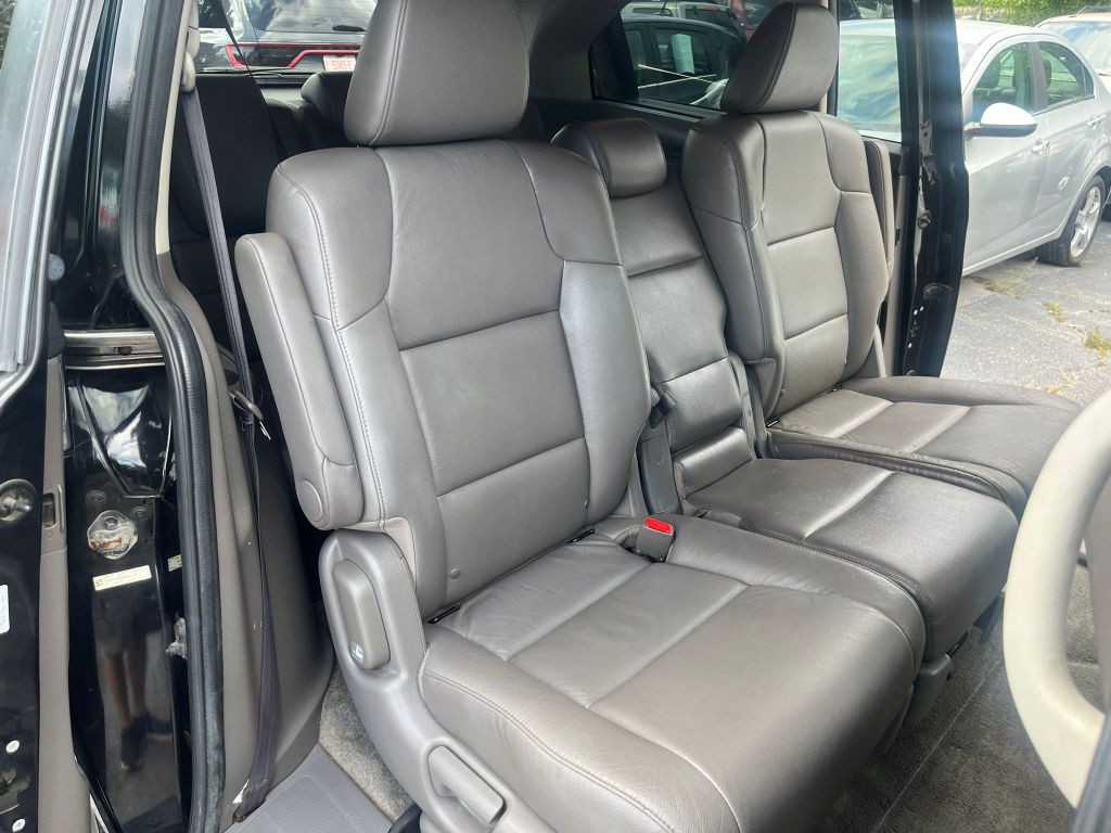 2014 Honda Odyssey Image 15