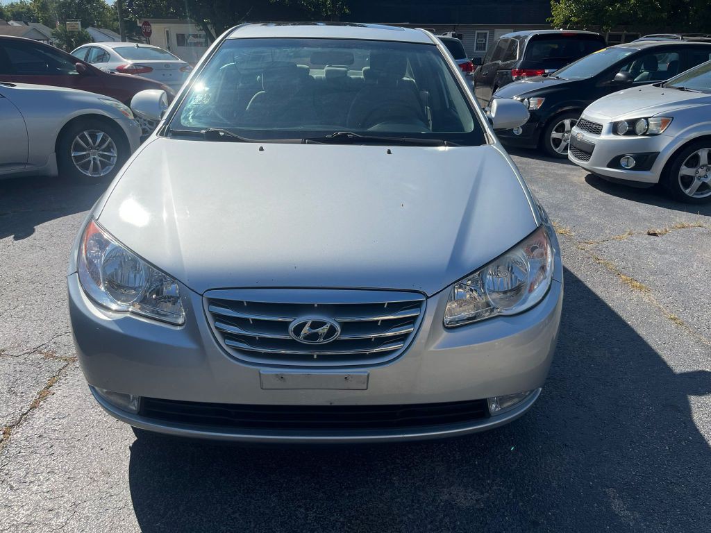 2010 Hyundai Elantra Image 2