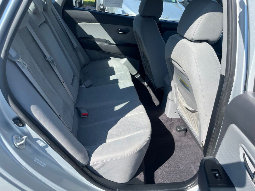 2010 Hyundai Elantra Image 14
