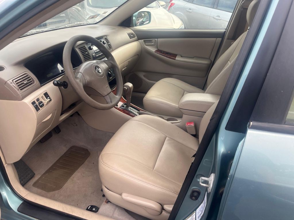 2005 Toyota Corolla Image 7