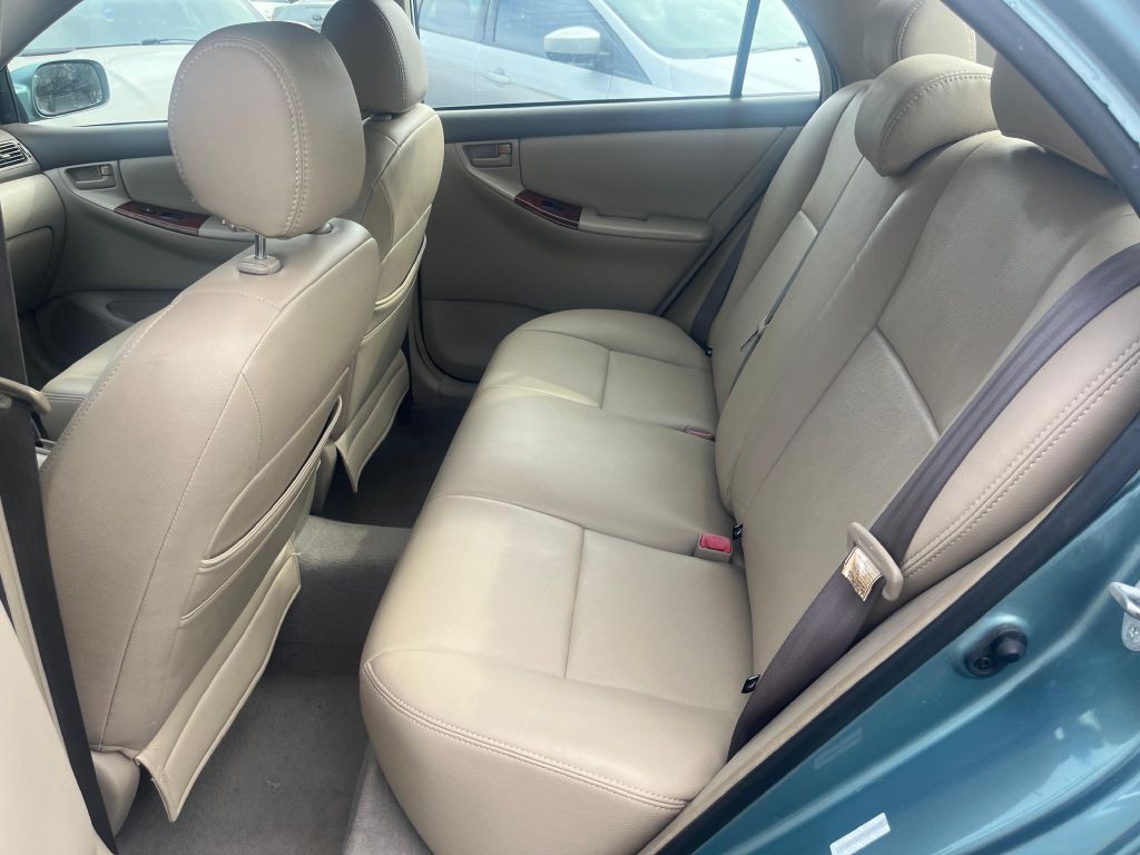 2005 Toyota Corolla Image 14