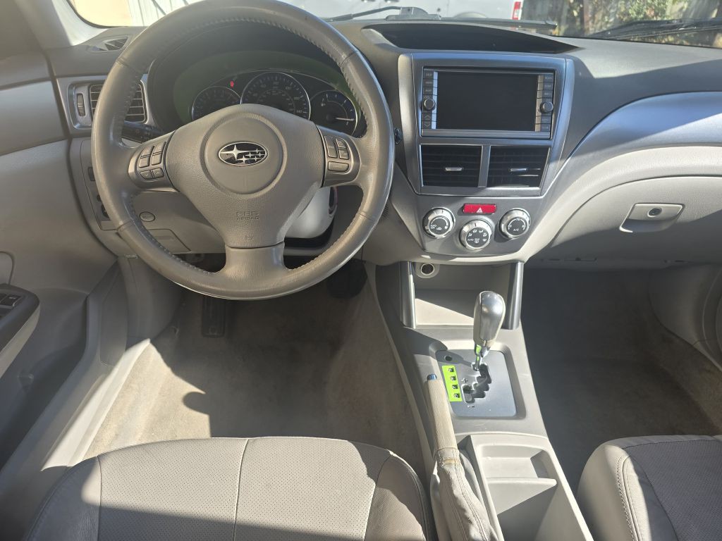2010 Subaru Forester Image 8