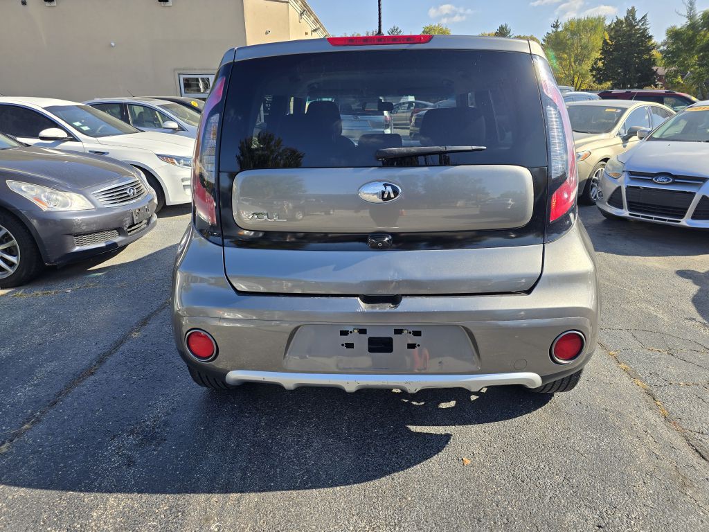 2018 Kia Soul Image 4