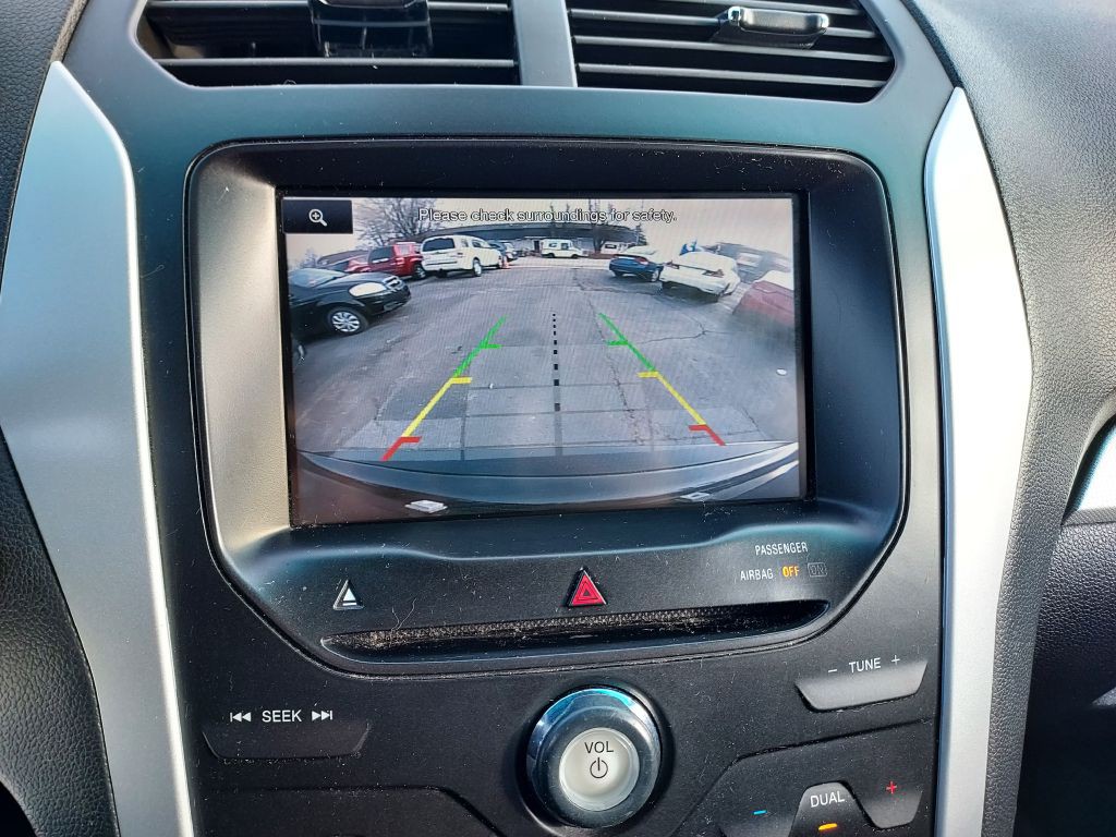 2013 Ford Explorer Image 10