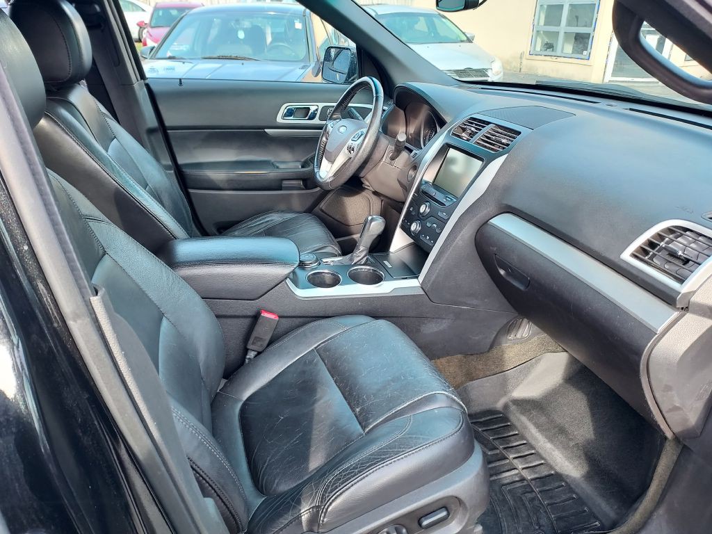 2013 Ford Explorer Image 15