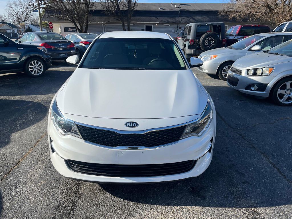 2017 Kia Optima Image 2