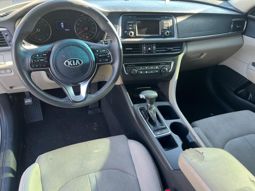 2017 Kia Optima Image 6