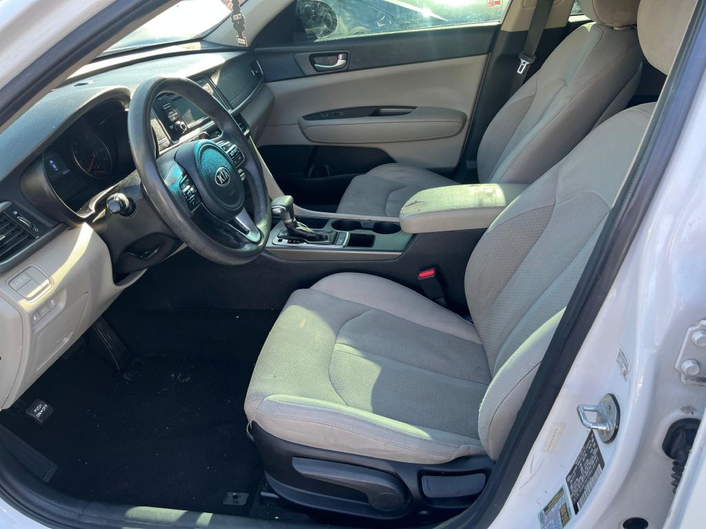 2017 Kia Optima Image 7