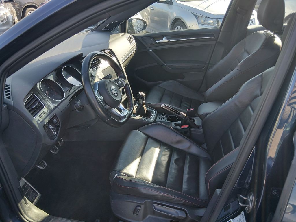 2016 Volkswagen GTI Image 7