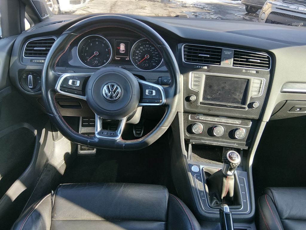 2016 Volkswagen GTI Image 9