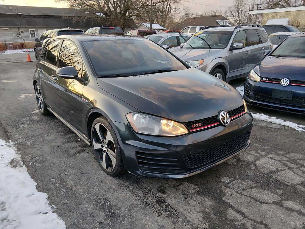 2017 Volkswagen GTI Image 1