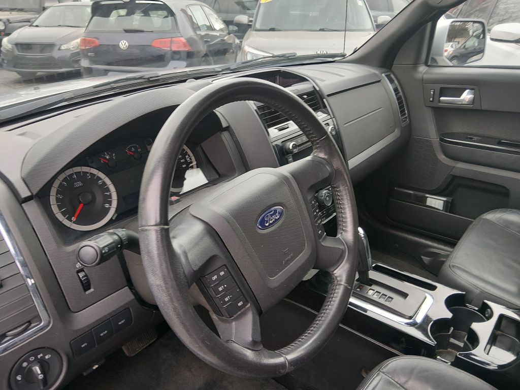 2010 Ford Escape Image 8