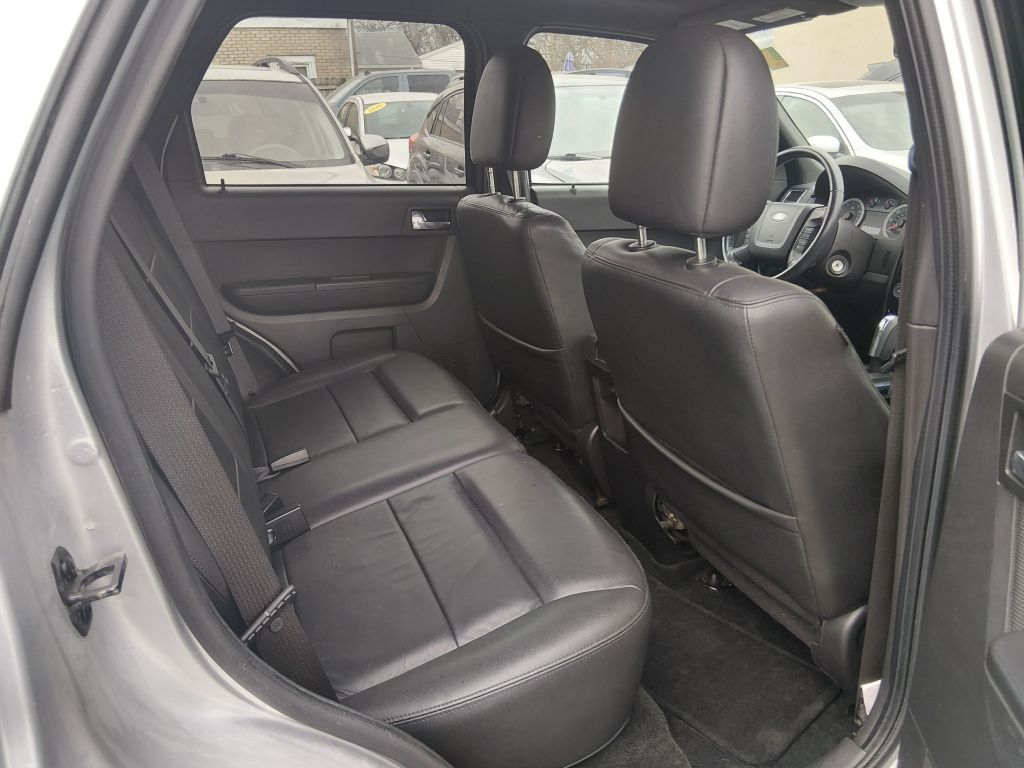 2010 Ford Escape Image 12