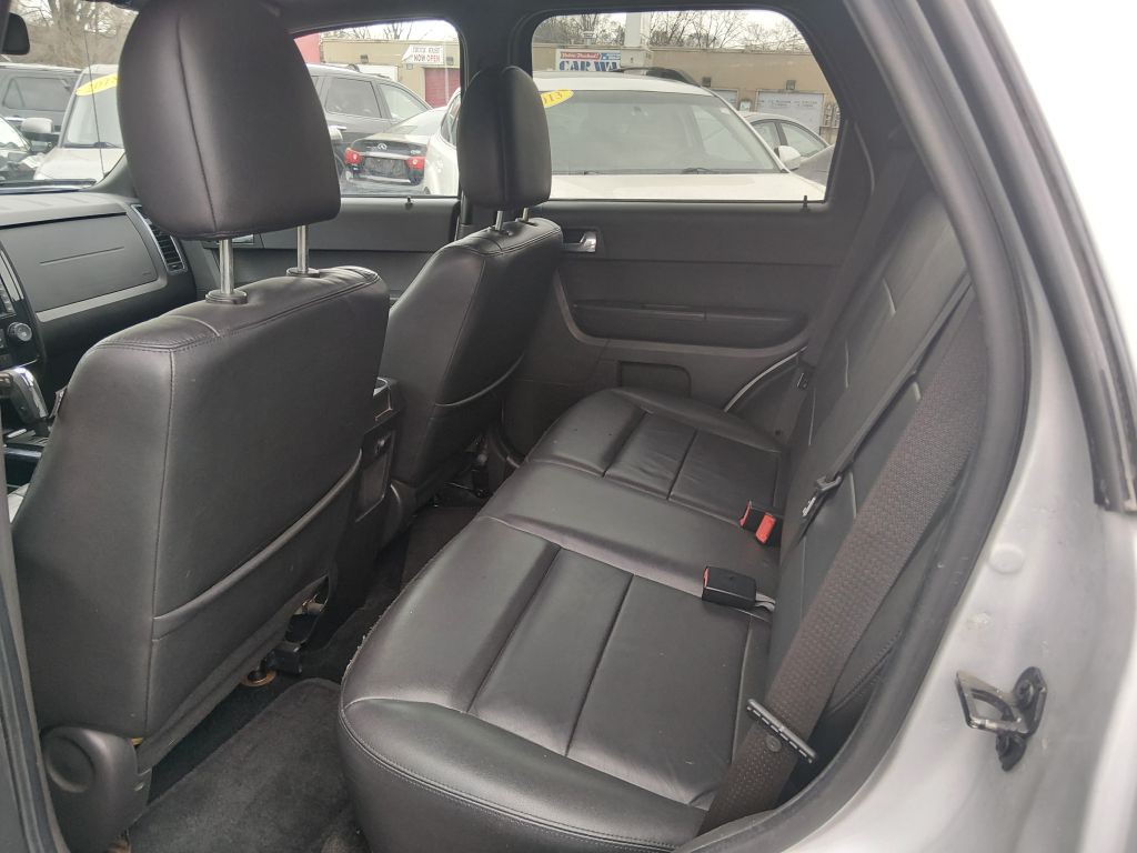 2010 Ford Escape Image 13