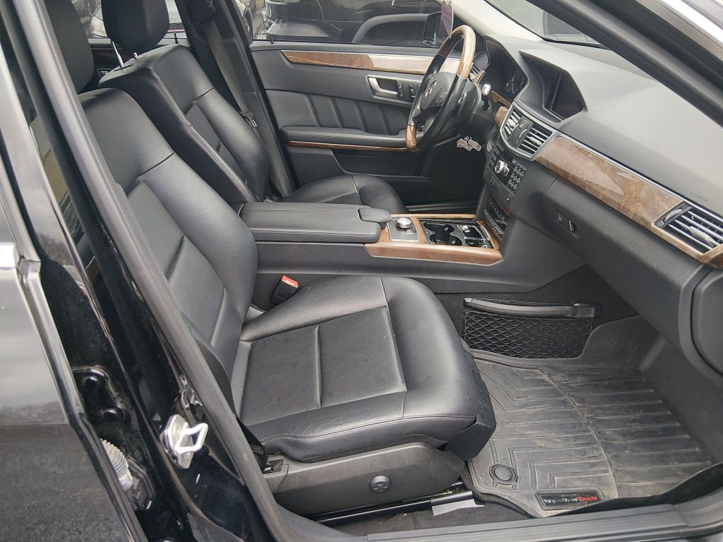 2013 Mercedes-Benz E-Class Image 13