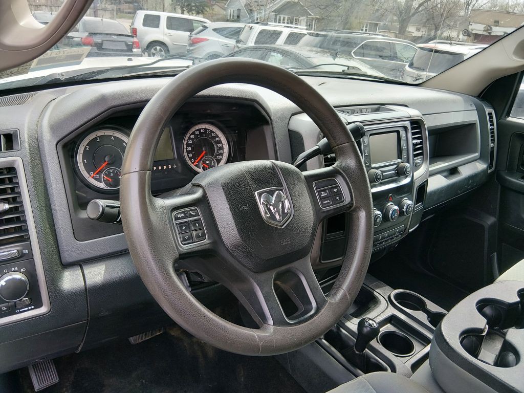 2016 RAM 2500 Image 9