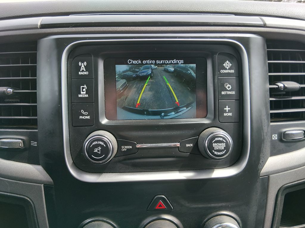 2016 RAM 2500 Image 11